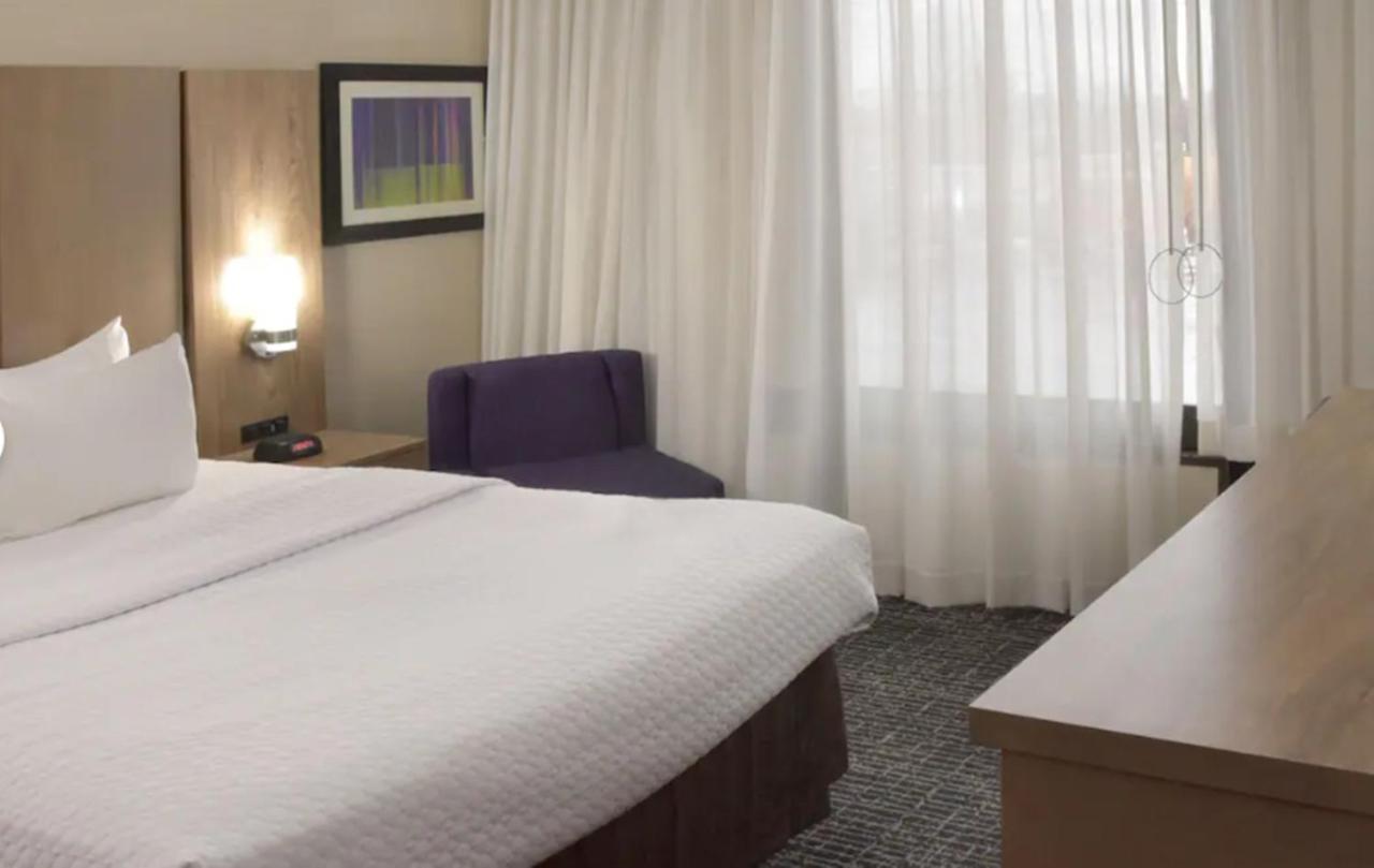 Crowne Plaza Cleveland Airport By Ihg Hotel Middleburg Heights Ngoại thất bức ảnh