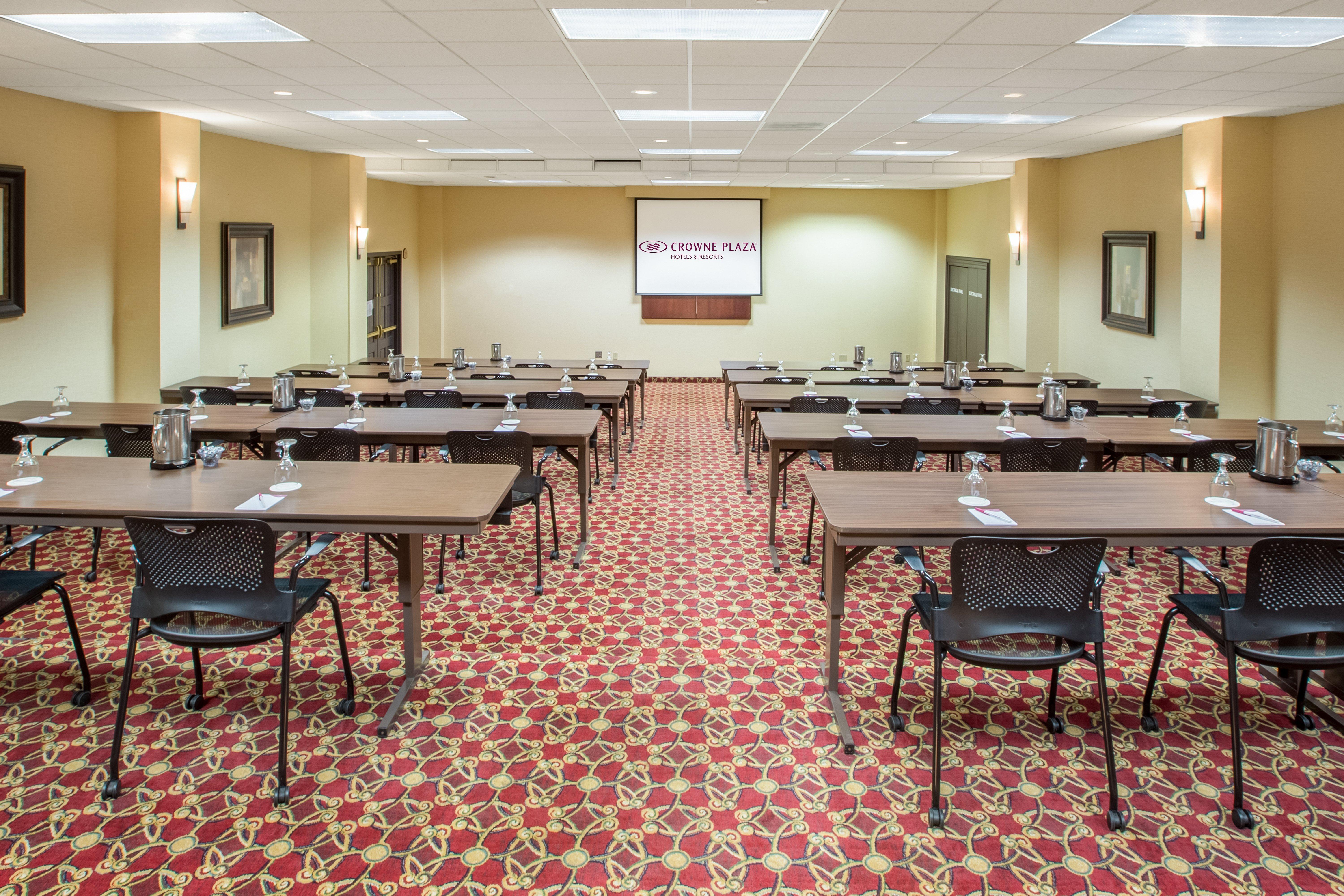 Crowne Plaza Cleveland Airport By Ihg Hotel Middleburg Heights Ngoại thất bức ảnh