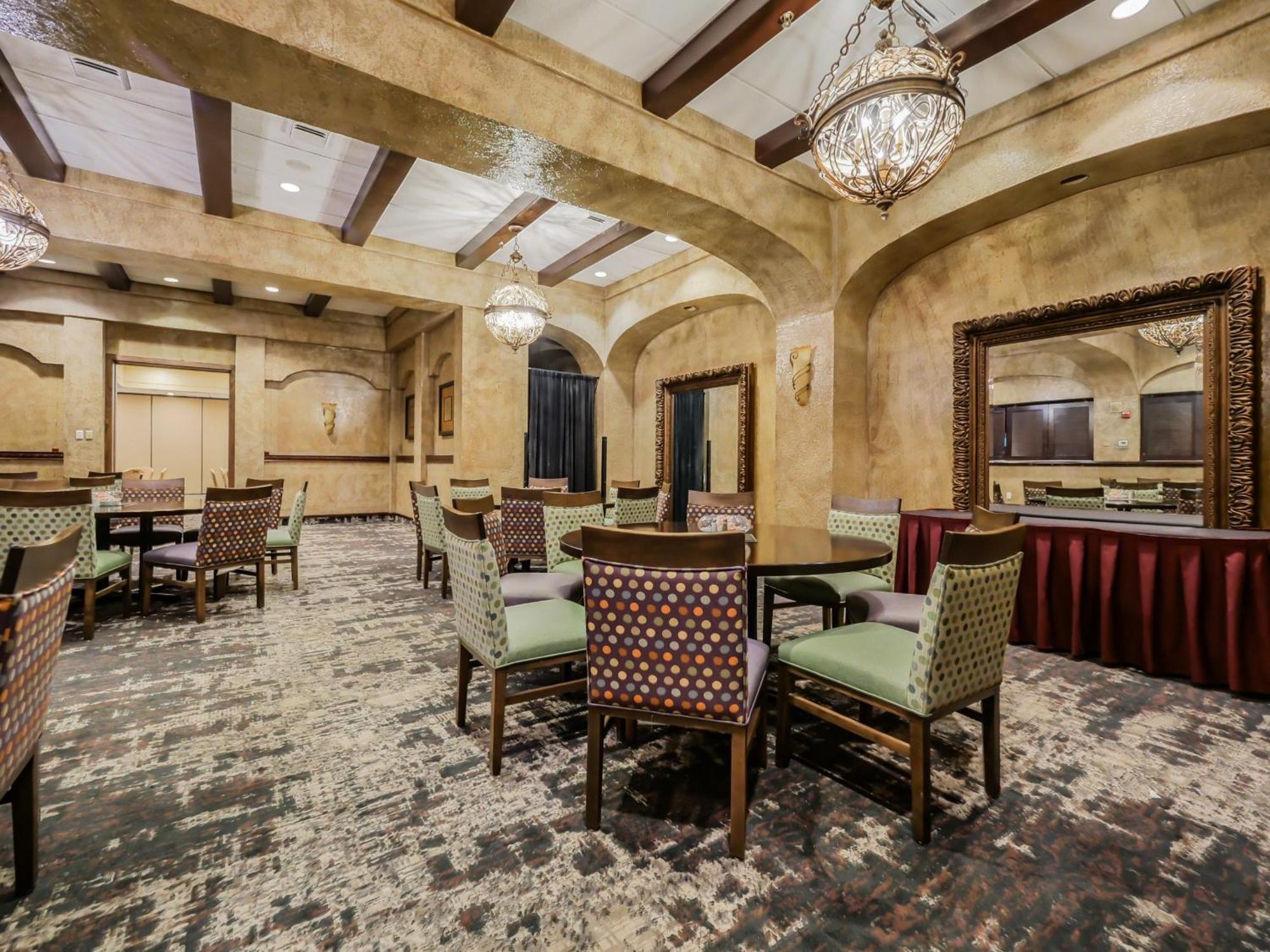 Crowne Plaza Cleveland Airport By Ihg Hotel Middleburg Heights Ngoại thất bức ảnh
