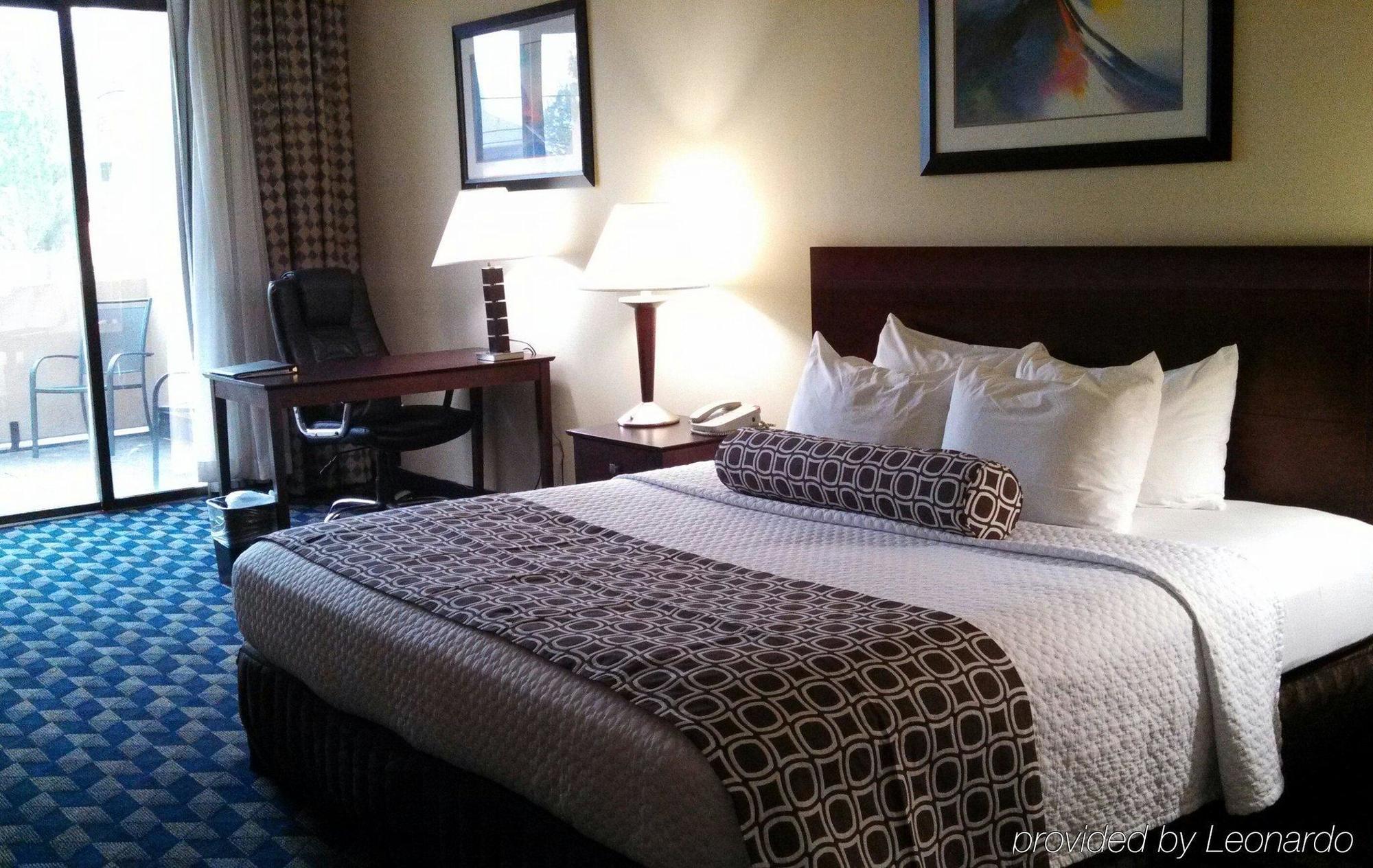 Crowne Plaza Cleveland Airport By Ihg Hotel Middleburg Heights Ngoại thất bức ảnh