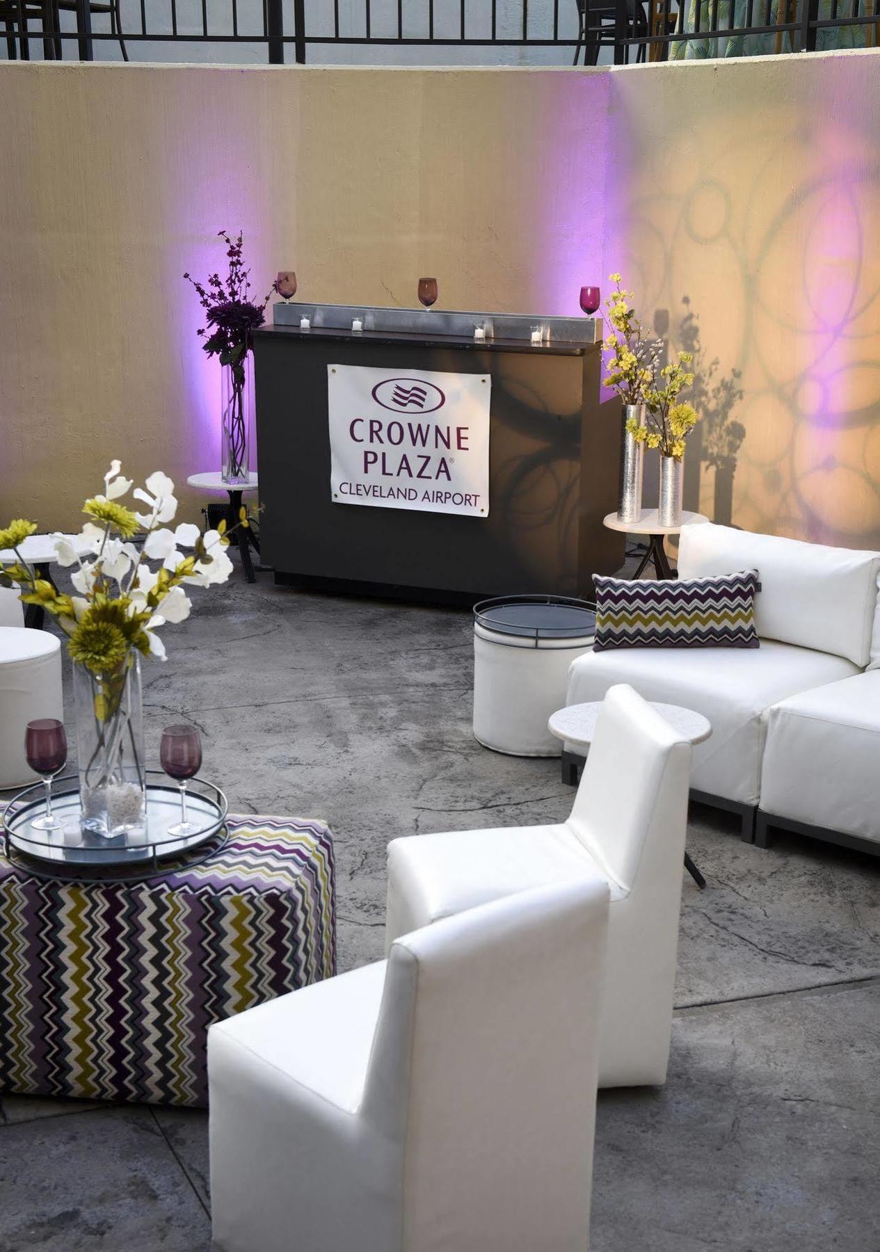 Crowne Plaza Cleveland Airport By Ihg Hotel Middleburg Heights Ngoại thất bức ảnh