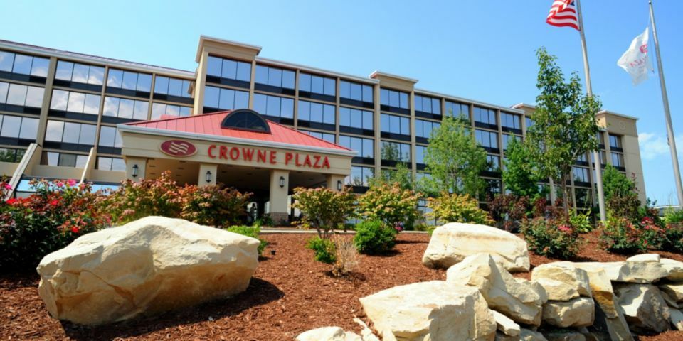 Crowne Plaza Cleveland Airport By Ihg Hotel Middleburg Heights Ngoại thất bức ảnh